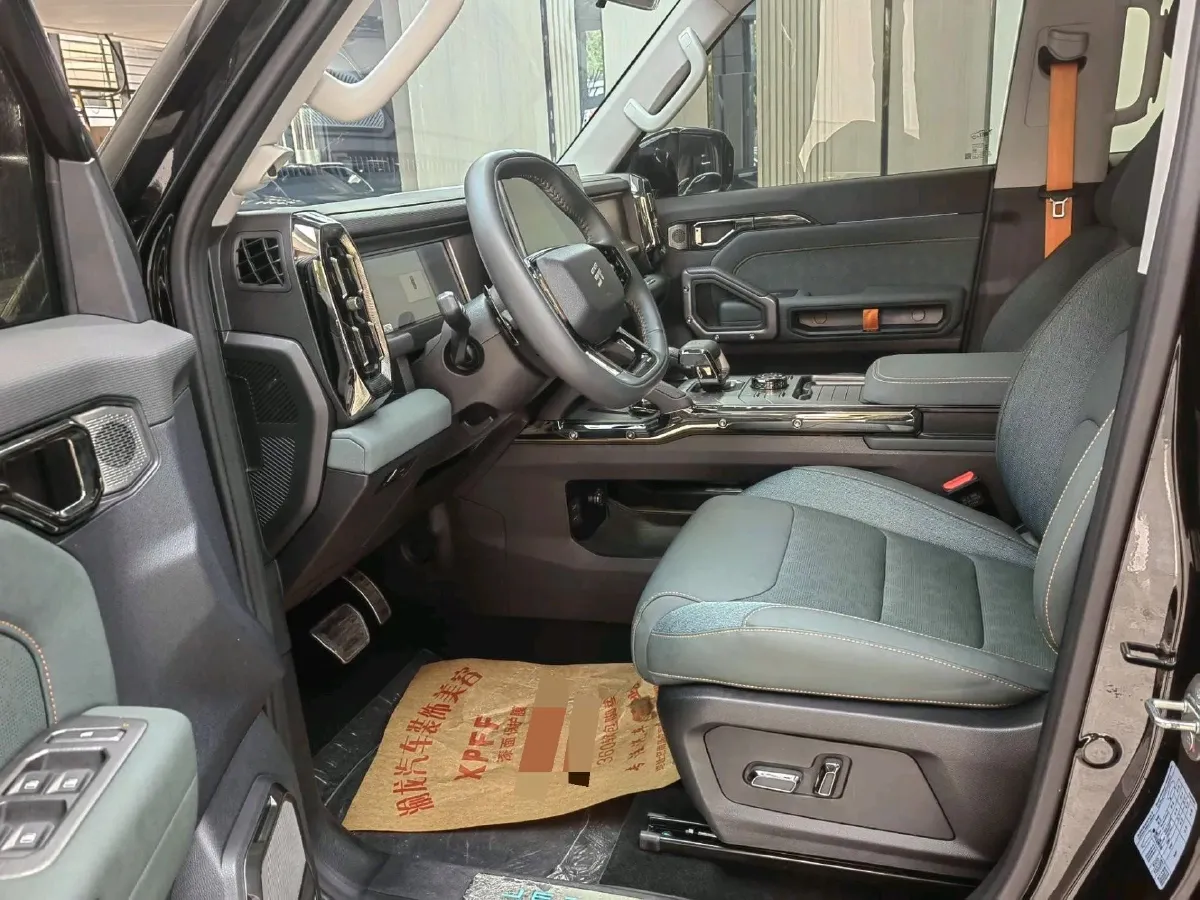 2023 Jetour Traveller 2.0T 254HP L4 7DCT,autocango,china used car exporter,china ev exporter,chinese used car exporter,chinese used ev exporter