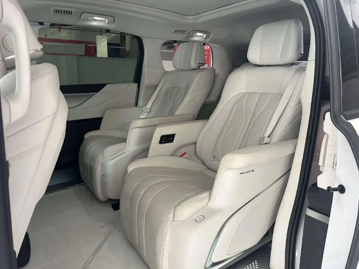 2024 Buick GL8 1.5T 180HP L4 2DHT PHEV 24.4KWH,autocango,china used car exporter,china ev exporter,chinese used car exporter,chinese used ev exporter