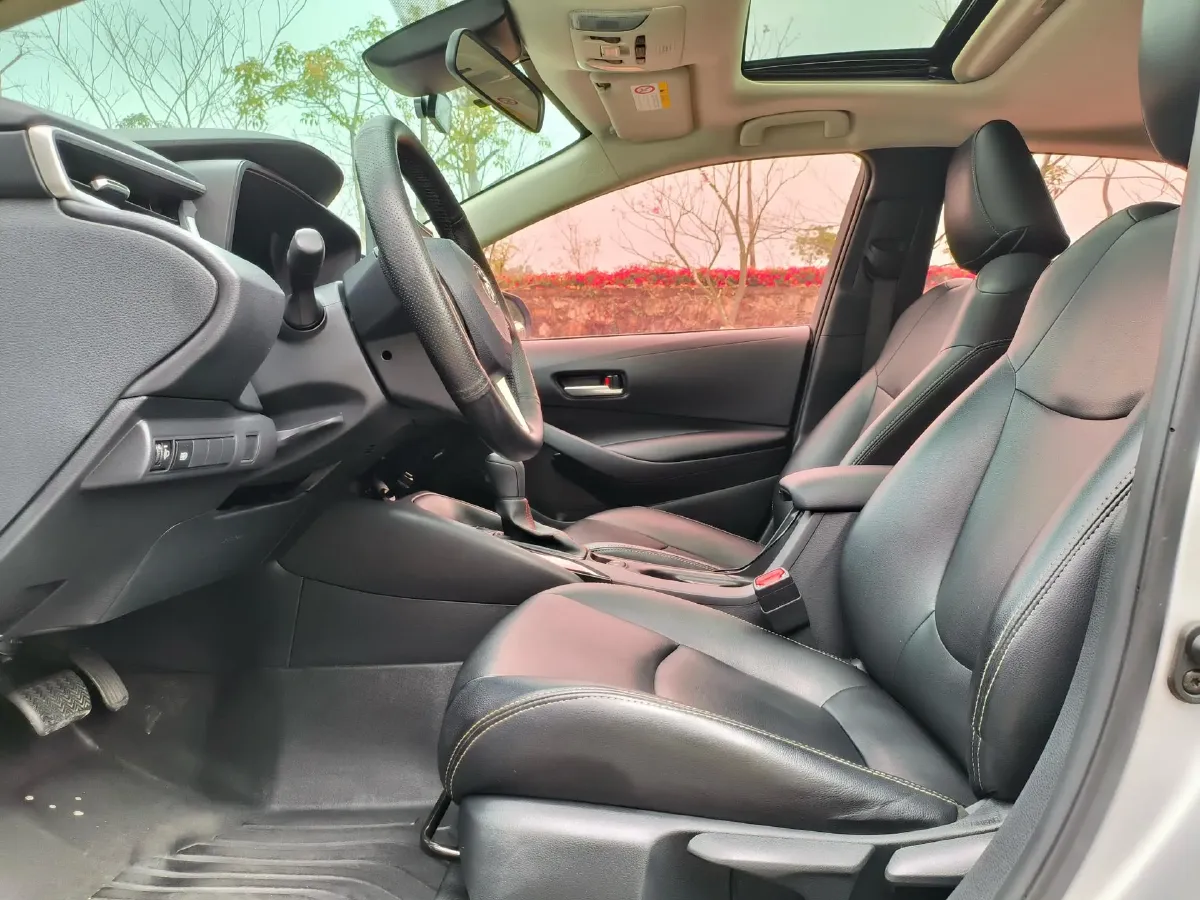 2021 Toyota Corolla 1.2T 116HP L4 CVT,autocango,china used car exporter,china ev exporter,chinese used car exporter,chinese used ev exporter