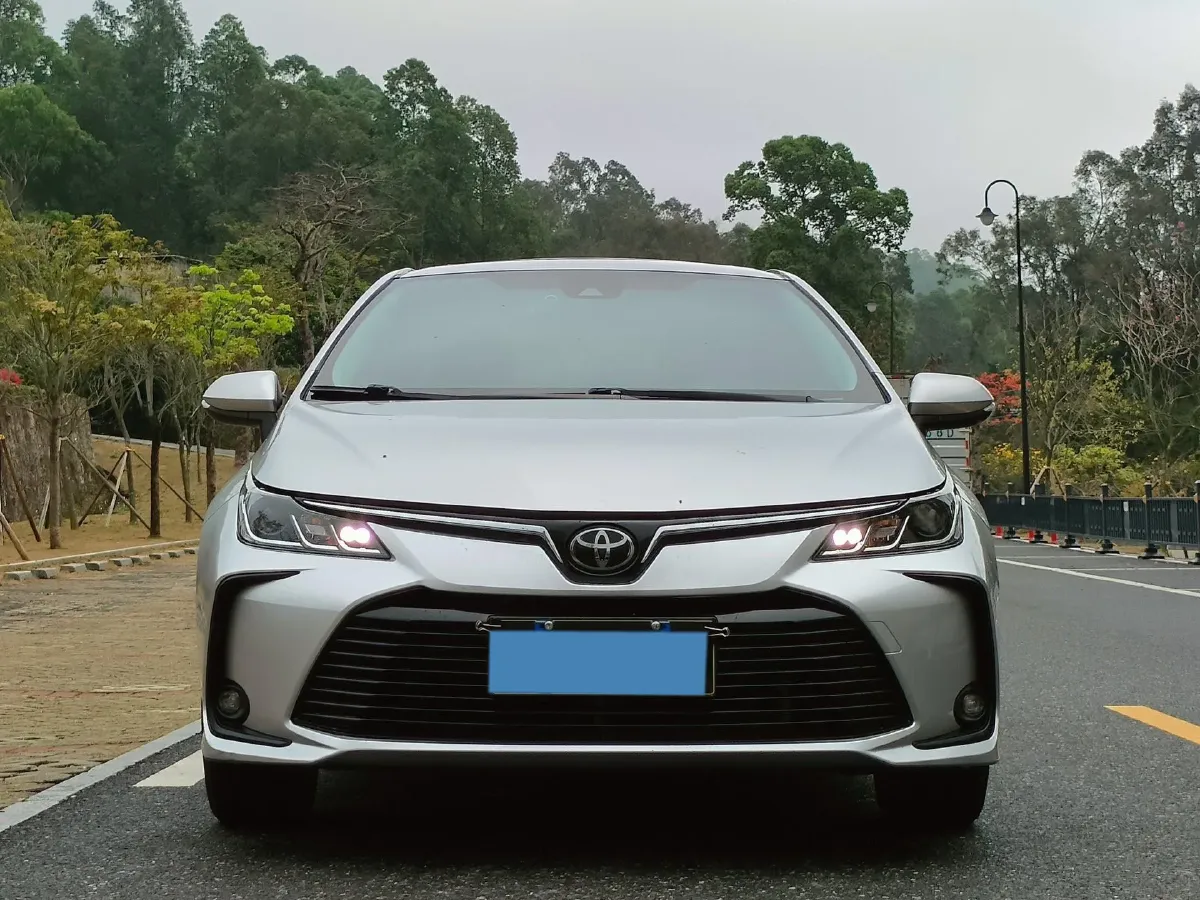 2021 Toyota Corolla 1.2T 116HP L4 CVT,autocango,china used car exporter,china ev exporter,chinese used car exporter,chinese used ev exporter
