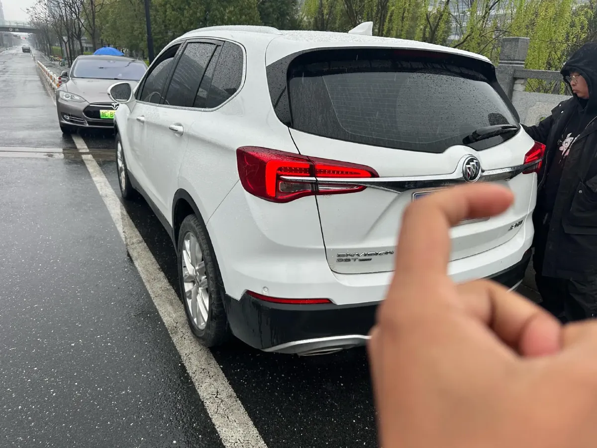 2020 Buick EnvisionPlus 2.0T 260HP L4 9AT,autocango,china used car exporter,china ev exporter,chinese used car exporter,chinese used ev exporter