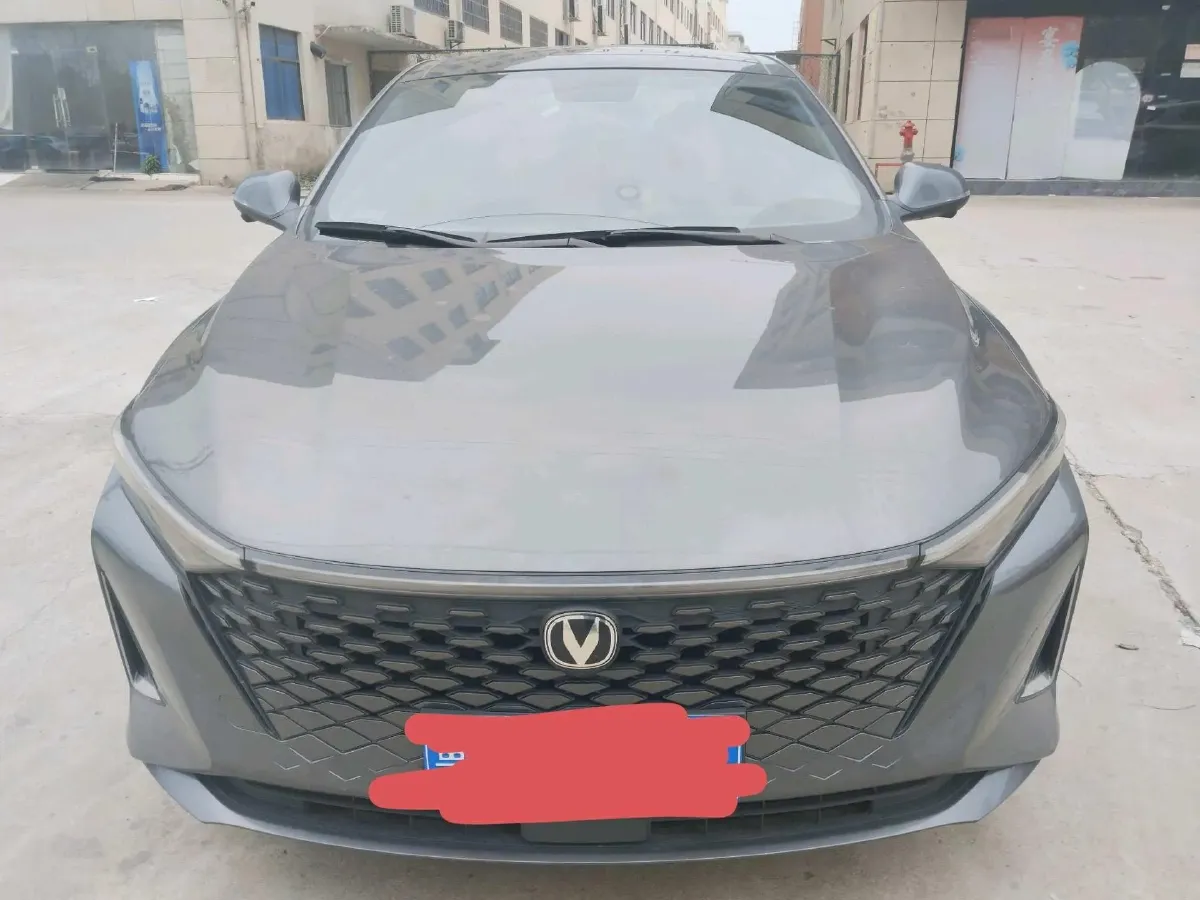 2023 ChangAn Raeton Plus 1.5T 188HP L4 7DCT,autocango,china used car exporter,china ev exporter,chinese used car exporter,chinese used ev exporter