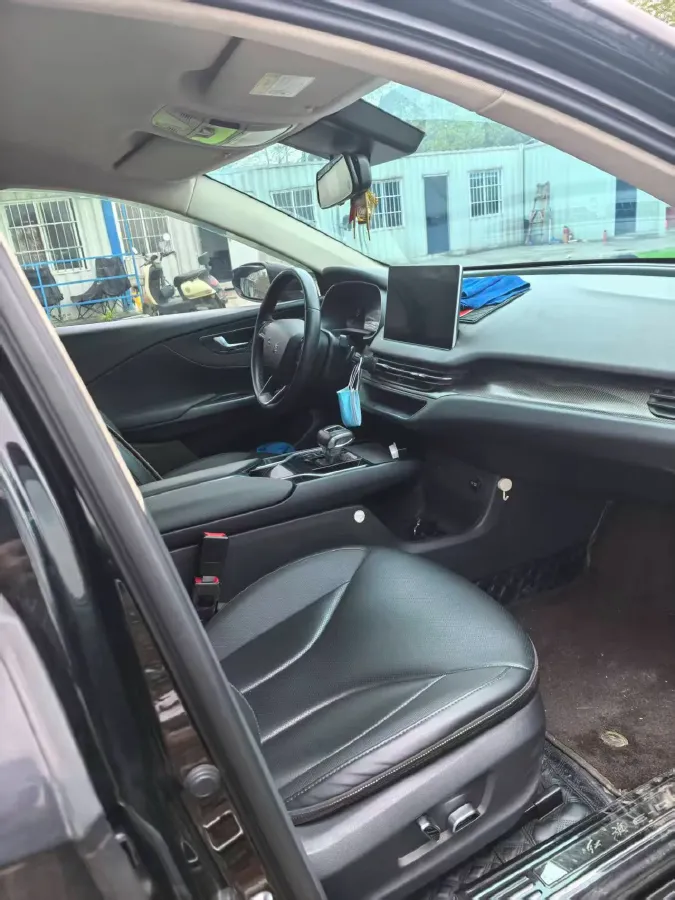 2021 HongQi E-QM5 BEV 54KWH,autocango,china used car exporter,china ev exporter,chinese used car exporter,chinese used ev exporter