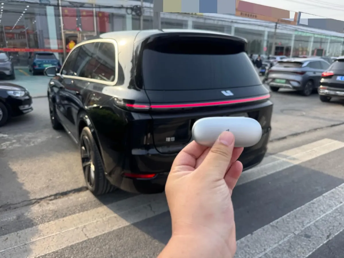 2023 Li L9 Range Extended 154HP REEV 42.6KWH,autocango,china used car exporter,china ev exporter,chinese used car exporter,chinese used ev exporter