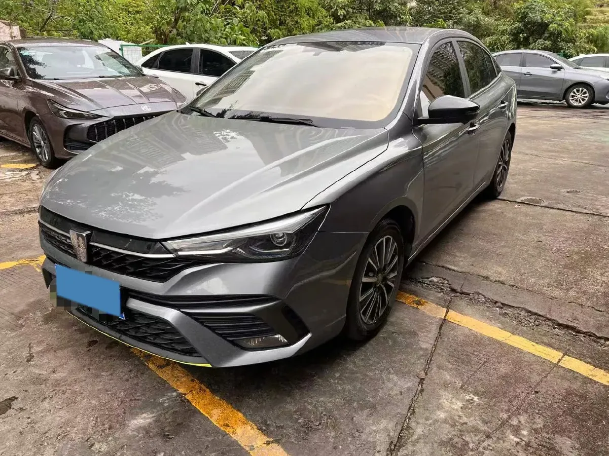 2021 Roewe i5 1.5L 120HP L4 CVT,autocango,china used car exporter,china ev exporter,chinese used car exporter,chinese used ev exporter