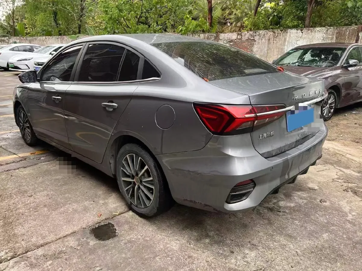 2021 Roewe i5 1.5L 120HP L4 CVT,autocango,china used car exporter,china ev exporter,chinese used car exporter,chinese used ev exporter