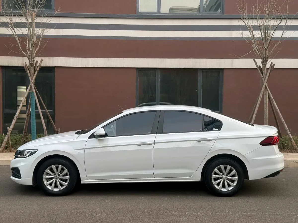 2019 Bestune T77 1.2T 143HP L4 7DCT,autocango,china used car exporter,china ev exporter,chinese used car exporter,chinese used ev exporter