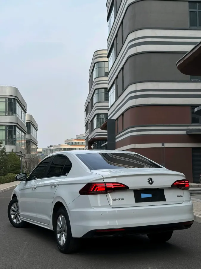 2019 Bestune T77 1.2T 143HP L4 7DCT,autocango,china used car exporter,china ev exporter,chinese used car exporter,chinese used ev exporter