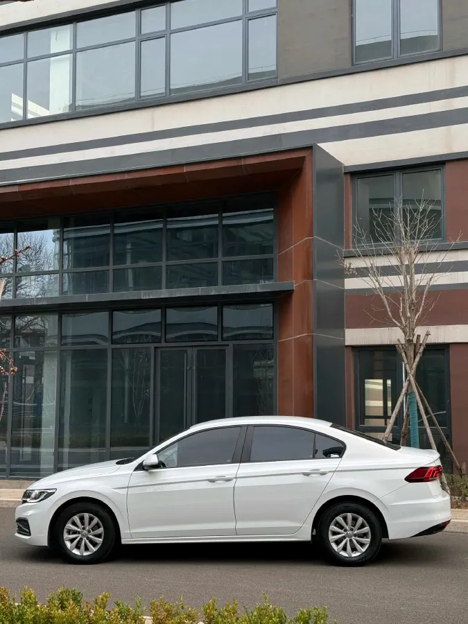 2019 Bestune T77 1.2T 143HP L4 7DCT,autocango,china used car exporter,china ev exporter,chinese used car exporter,chinese used ev exporter