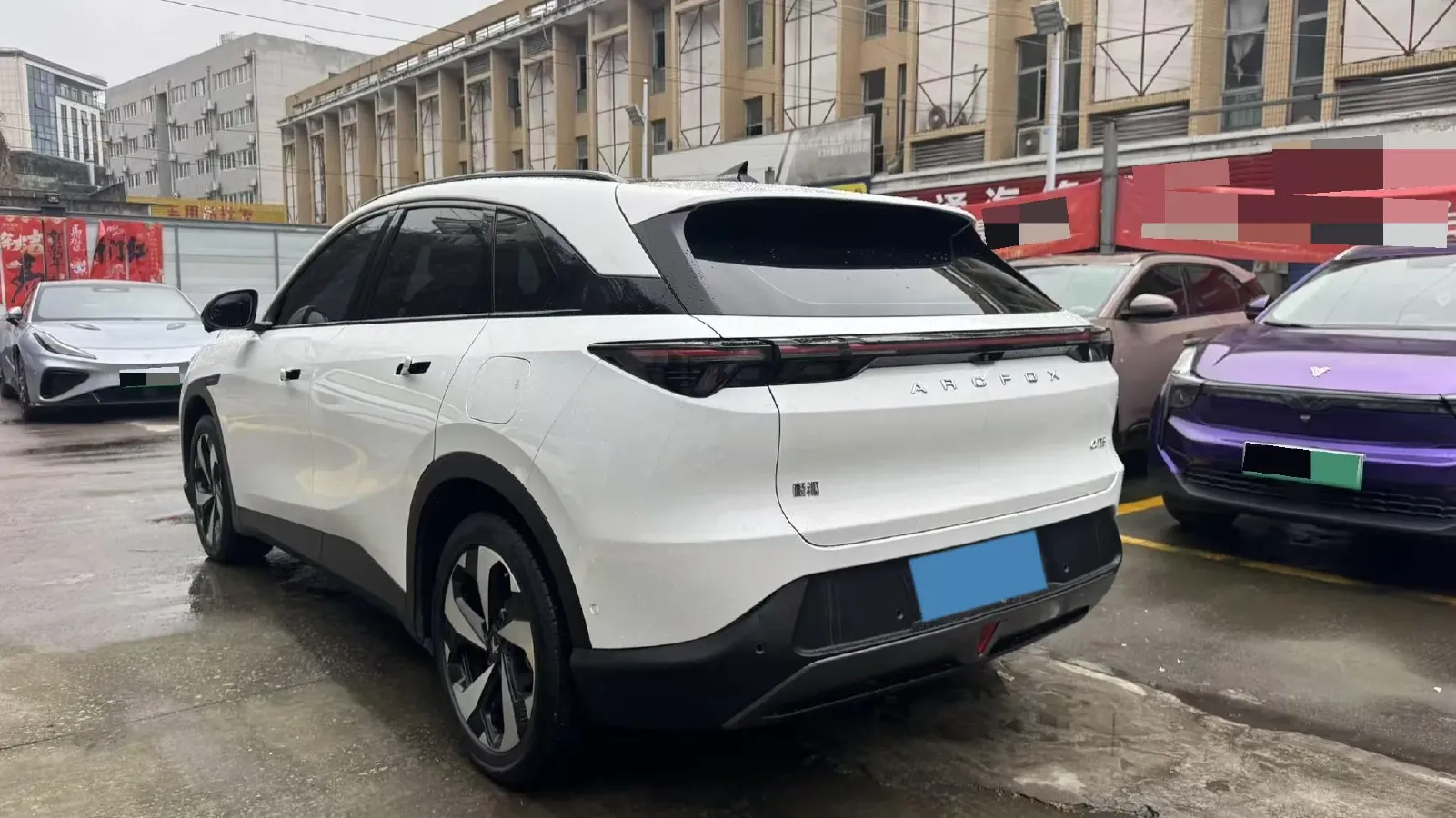 2024 HongQi H5 2.0T 224HP L4 8AT,autocango,china used car exporter,china ev exporter,chinese used car exporter,chinese used ev exporter