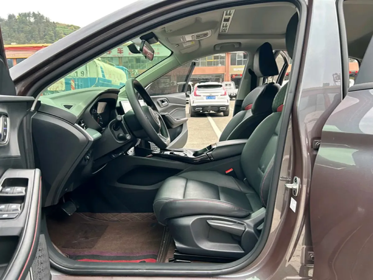 2023 MG 5 1.5L 129HP L4 CVT,autocango,china used car exporter,china ev exporter,chinese used car exporter,chinese used ev exporter