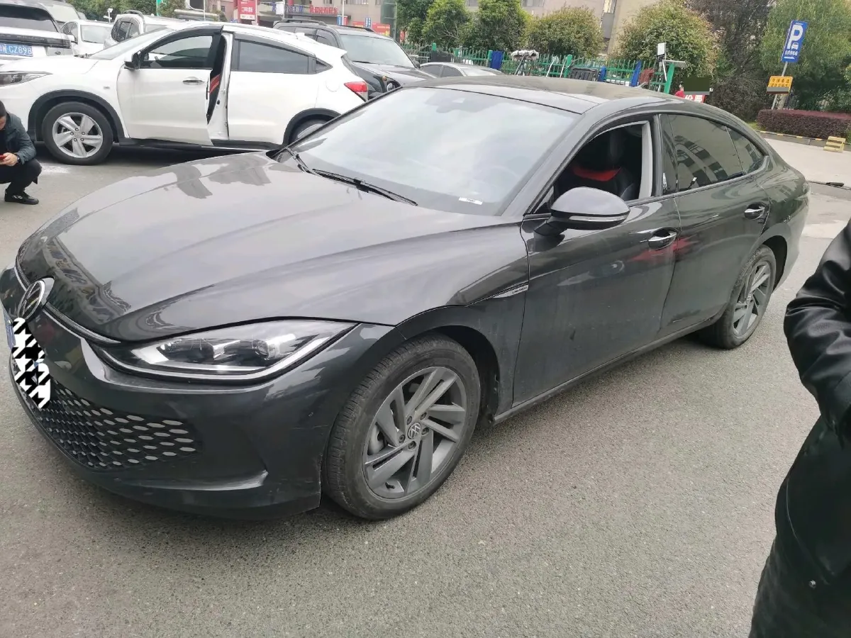 2024 Volkswagen Lamando 1.4T 150HP L4 7DCT,autocango,china used car exporter,china ev exporter,chinese used car exporter,chinese used ev exporter