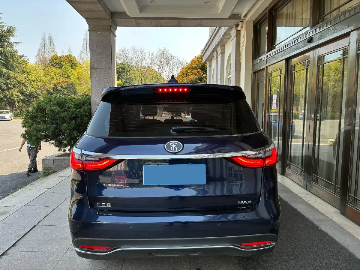 2019 BYD Song MAX 1.5T 160HP L4 6MT,autocango,china used car exporter,china ev exporter,chinese used car exporter,chinese used ev exporter