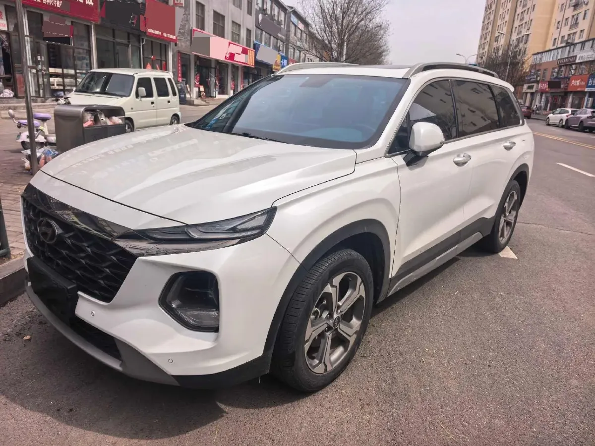 2023 Hyundai Santafe 2.0T 230HP L4 8AT,autocango,china used car exporter,china ev exporter,chinese used car exporter,chinese used ev exporter