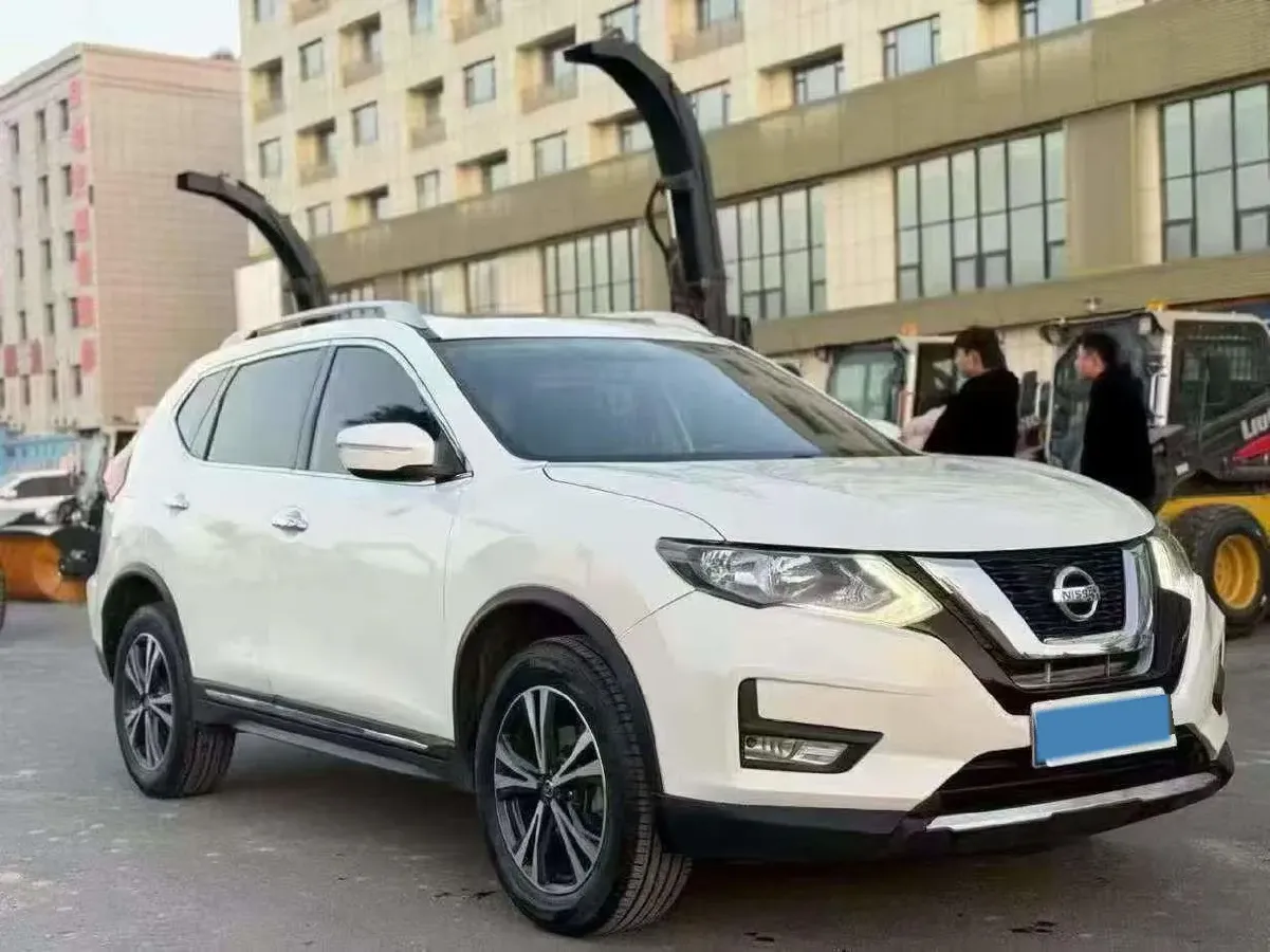 2019 Nissan X-Trail 2.5L 186HP L4 CVT,autocango,china used car exporter,china ev exporter,chinese used car exporter,chinese used ev exporter