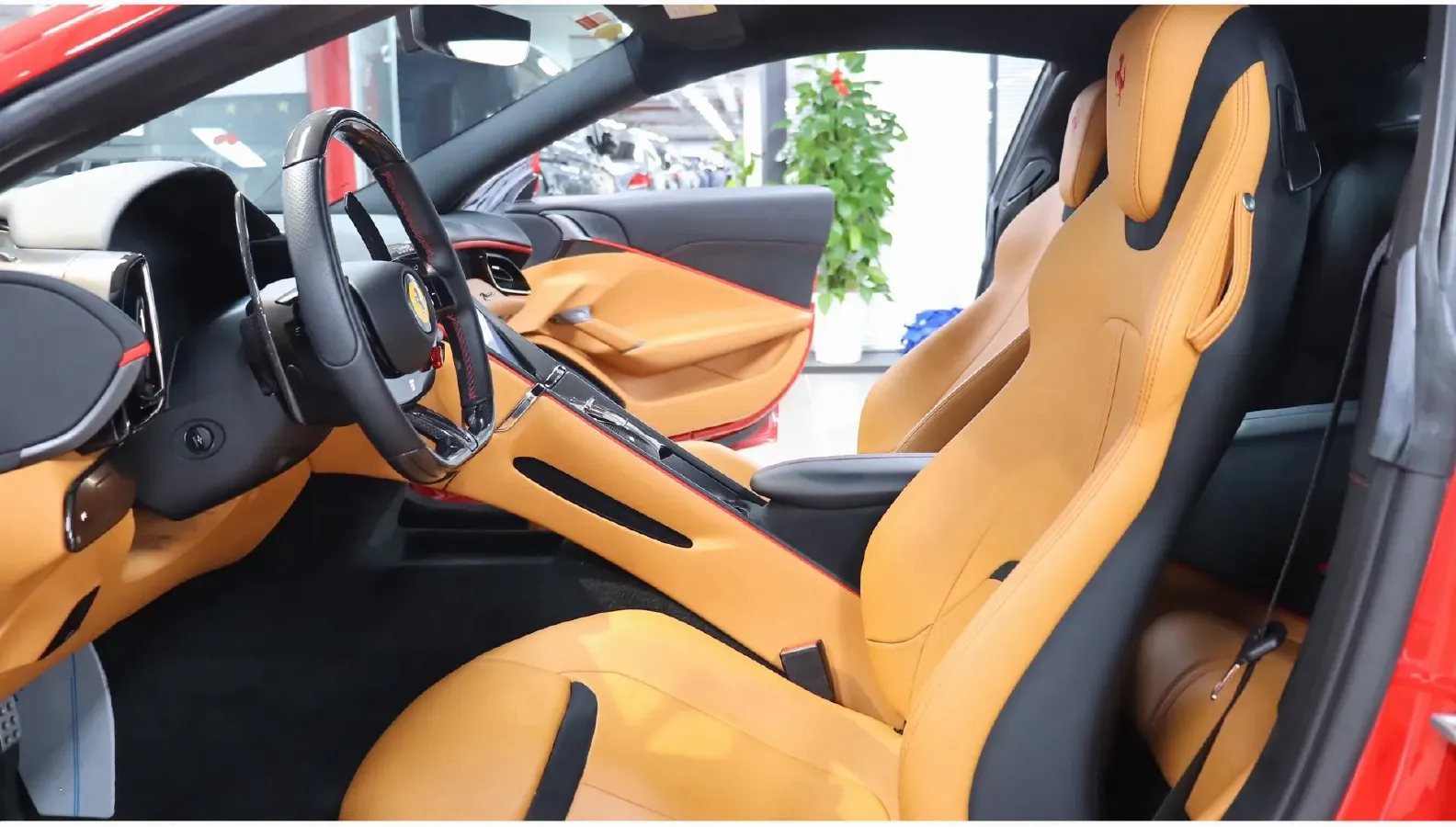 2020 Ferrari Roma 3.9T 620HP V8 8DCT,autocango,china used car exporter,china ev exporter,chinese used car exporter,chinese used ev exporter