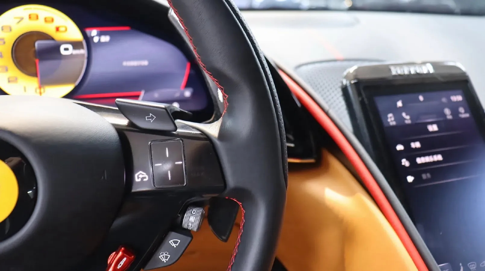 2020 Ferrari Roma 3.9T 620HP V8 8DCT,autocango,china used car exporter,china ev exporter,chinese used car exporter,chinese used ev exporter