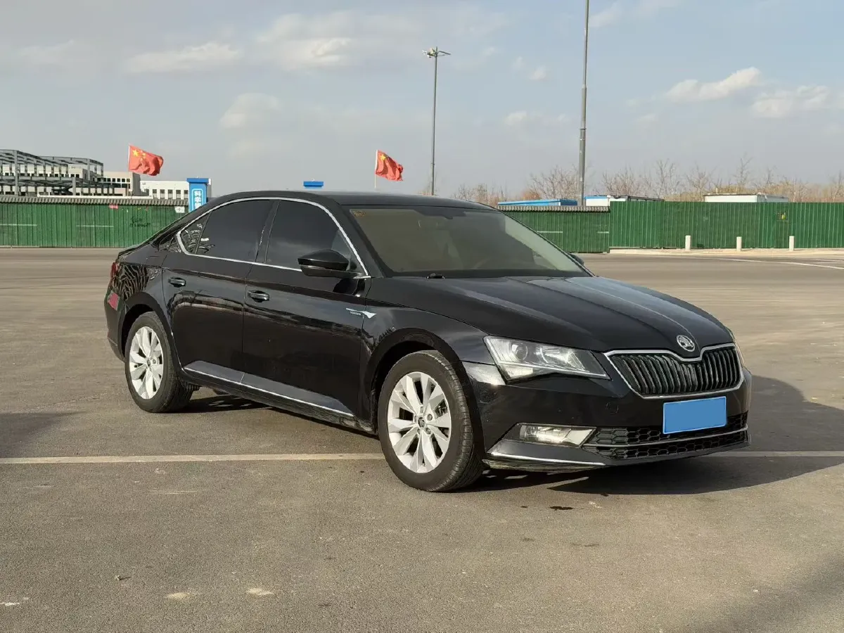 2018 Nissan Terra 2.5L 184HP L4 7AT,autocango,china used car exporter,china ev exporter,chinese used car exporter,chinese used ev exporter