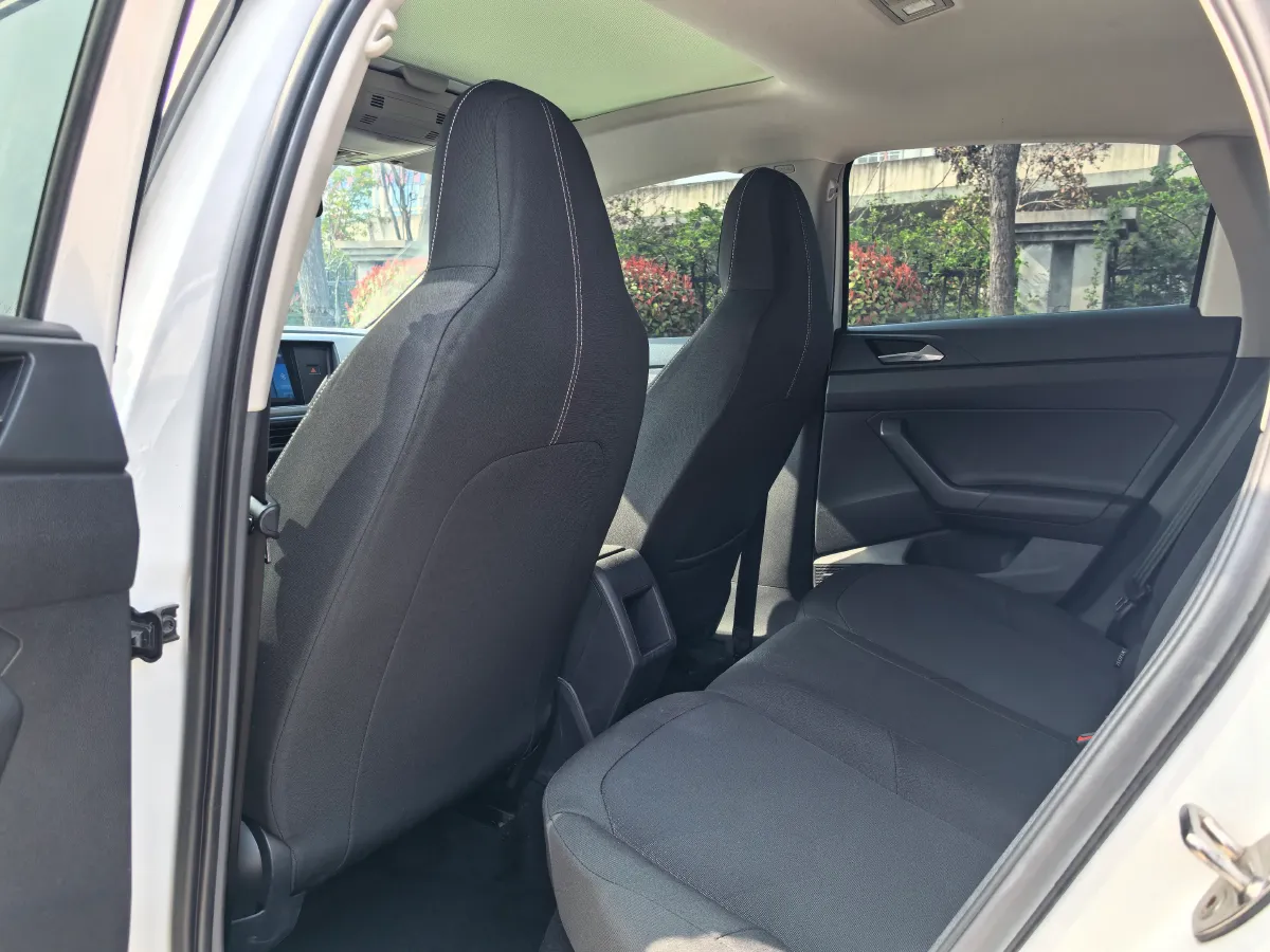 2021 Bestune T55 1.5T 169HP L4 7DCT,autocango,china used car exporter,china ev exporter,chinese used car exporter,chinese used ev exporter