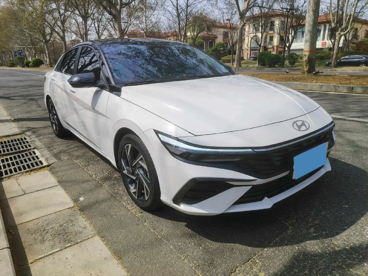2023 Hyundai Elantra 1.5L 115HP L4 CVT,autocango,china used car exporter,china ev exporter,chinese used car exporter,chinese used ev exporter