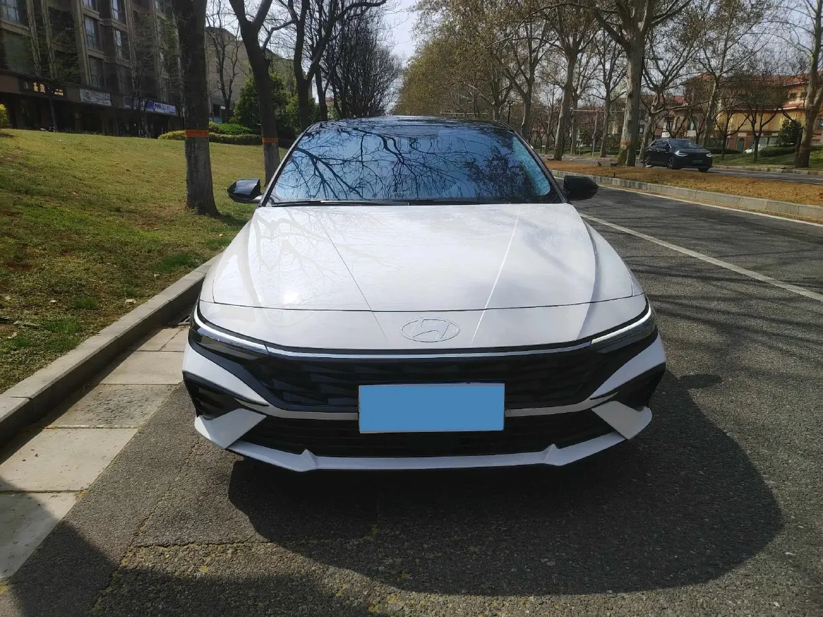 2023 Hyundai Elantra 1.5L 115HP L4 CVT,autocango,china used car exporter,china ev exporter,chinese used car exporter,chinese used ev exporter