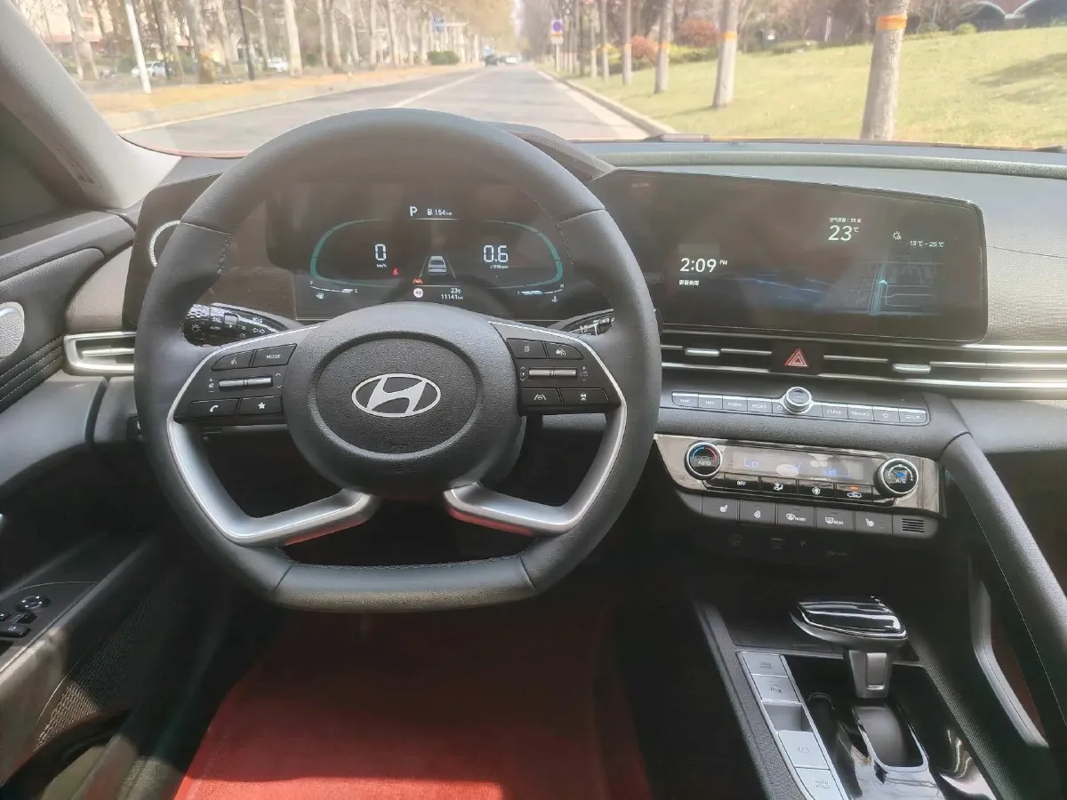 2023 Hyundai Elantra 1.5L 115HP L4 CVT,autocango,china used car exporter,china ev exporter,chinese used car exporter,chinese used ev exporter