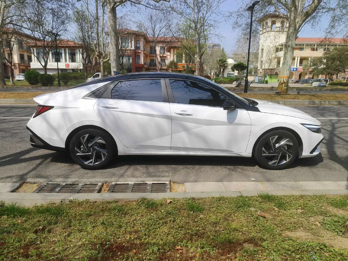 2023 Hyundai Elantra 1.5L 115HP L4 CVT,autocango,china used car exporter,china ev exporter,chinese used car exporter,chinese used ev exporter