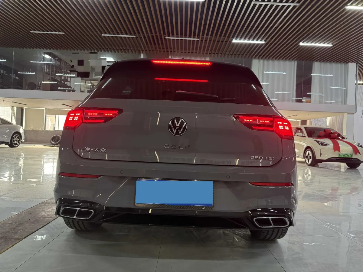 2023 Volkswagen Golf 1.4T 150HP L4 7DCT,autocango,china used car exporter,china ev exporter,chinese used car exporter,chinese used ev exporter