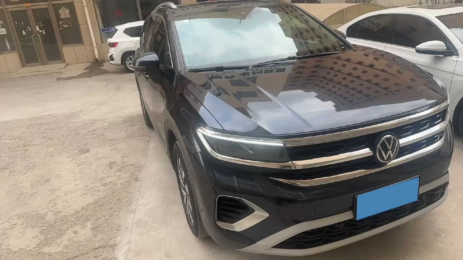 2021 Volkswagen Talagon 2.0T 220HP L4 7DCT,autocango,china used car exporter,china ev exporter,chinese used car exporter,chinese used ev exporter