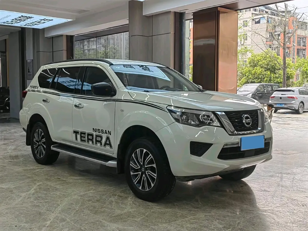 2020 Nissan Terra 2.5L 193HP L4 6MT,autocango,china used car exporter,china ev exporter,chinese used car exporter,chinese used ev exporter