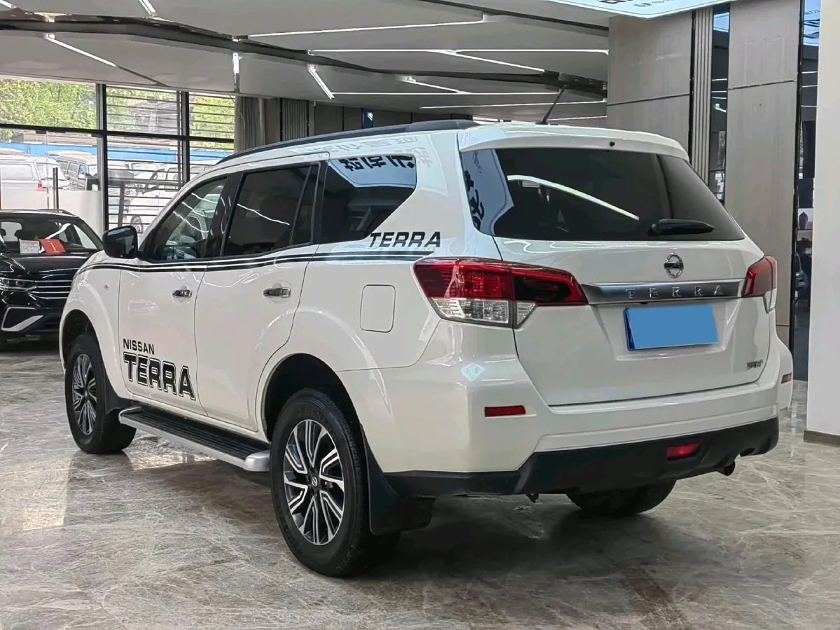 2020 Nissan Terra 2.5L 193HP L4 6MT,autocango,china used car exporter,china ev exporter,chinese used car exporter,chinese used ev exporter