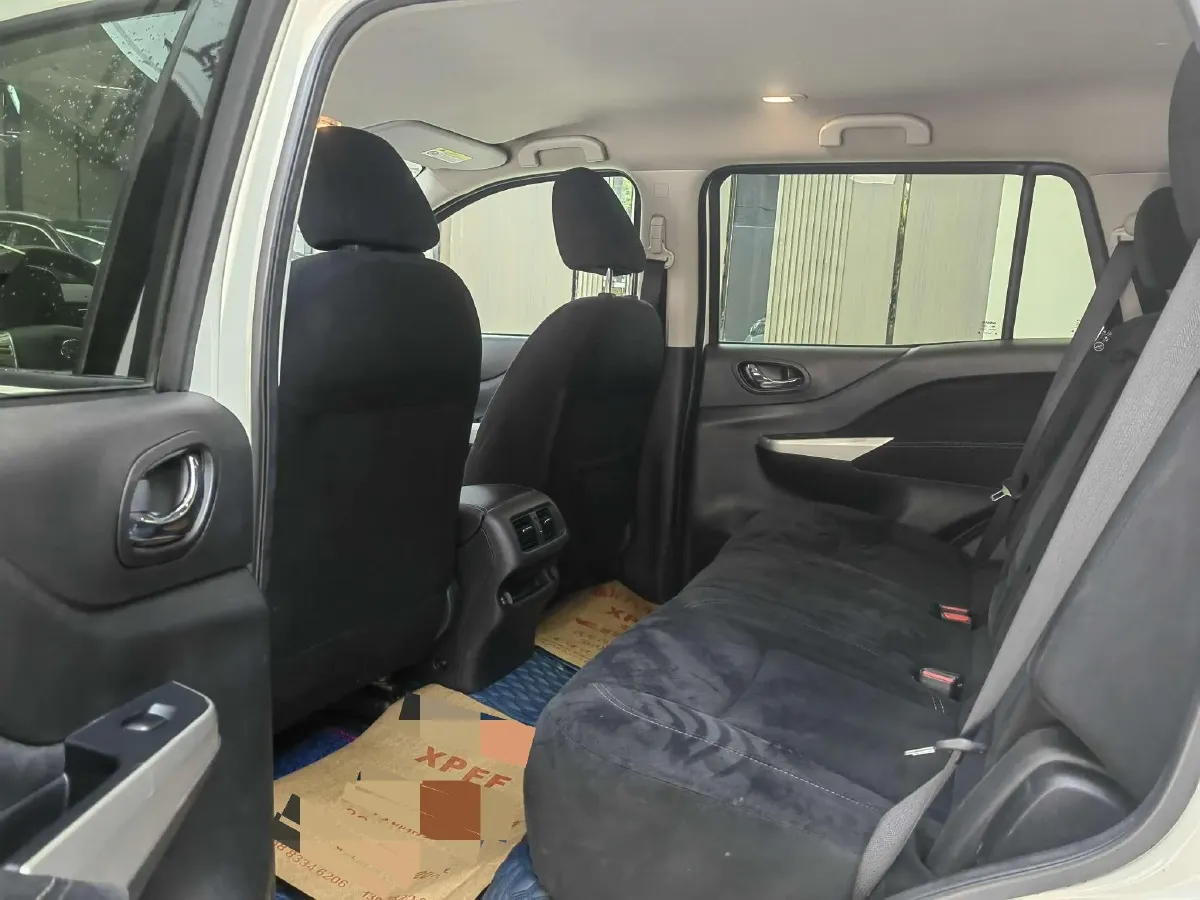 2020 Nissan Terra 2.5L 193HP L4 6MT,autocango,china used car exporter,china ev exporter,chinese used car exporter,chinese used ev exporter