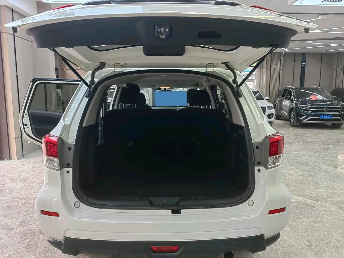 2020 Nissan Terra 2.5L 193HP L4 6MT,autocango,china used car exporter,china ev exporter,chinese used car exporter,chinese used ev exporter