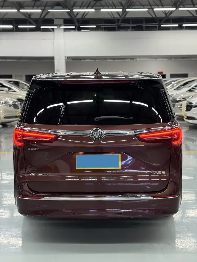 2022 Buick GL8 2.0T 237HP L4 9AT,autocango,china used car exporter,china ev exporter,chinese used car exporter,chinese used ev exporter