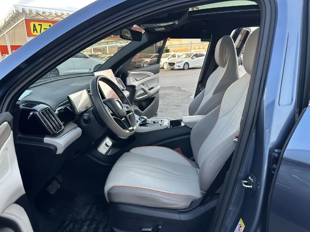 2024 BYD Song Pro 1.5L 110HP L4 E-CVT PHEV 18.3KWH,autocango,china used car exporter,china ev exporter,chinese used car exporter,chinese used ev exporter