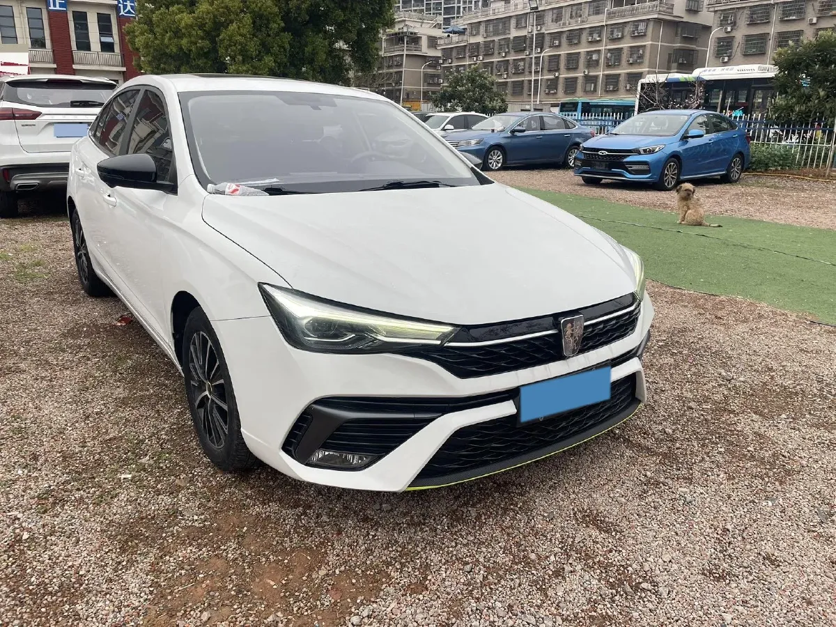 2021 Roewe i5 1.5L 120HP L4 CVT,autocango,china used car exporter,china ev exporter,chinese used car exporter,chinese used ev exporter