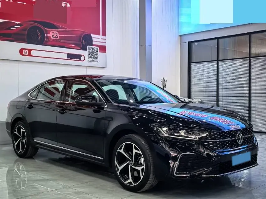 2025 Volkswagen Passat 2.0T 186HP L4 7DCT,autocango,china used car exporter,china ev exporter,chinese used car exporter,chinese used ev exporter