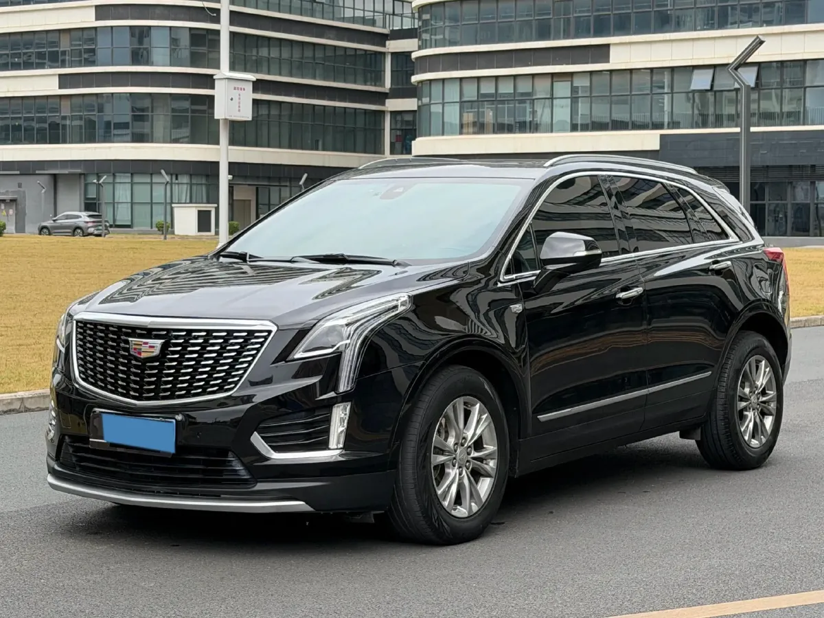 2022 Cadillac XT5 2.0T 237HP L4 9AT,autocango,china used car exporter,china ev exporter,chinese used car exporter,chinese used ev exporter