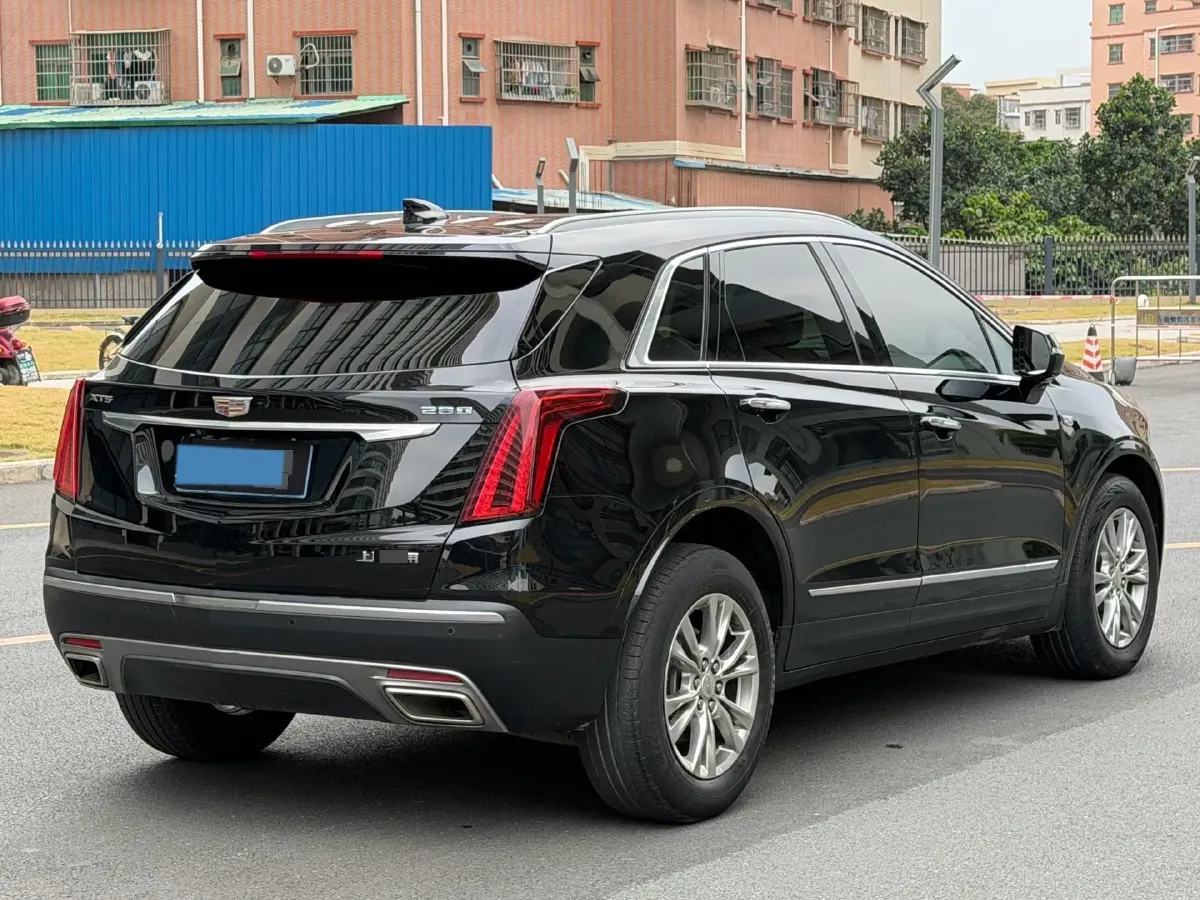 2022 Cadillac XT5 2.0T 237HP L4 9AT,autocango,china used car exporter,china ev exporter,chinese used car exporter,chinese used ev exporter