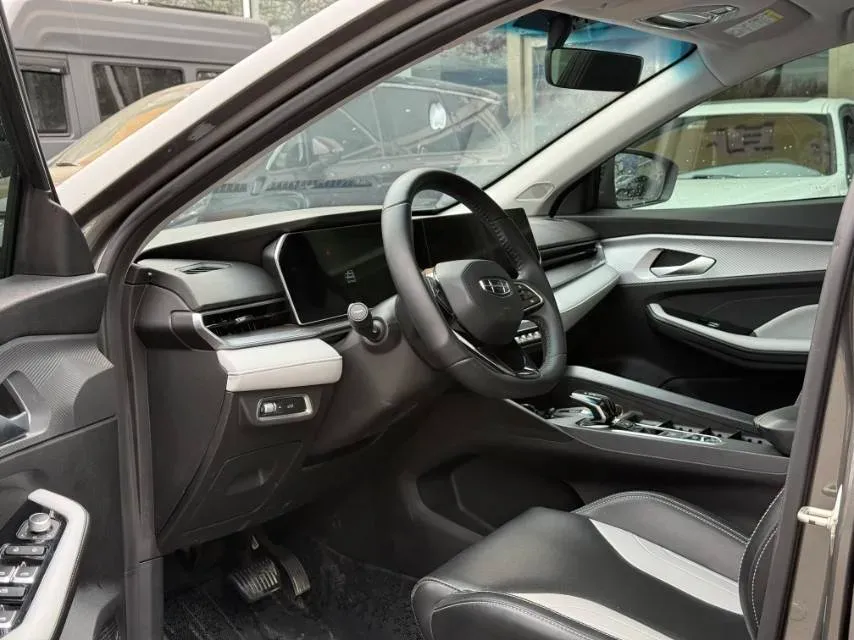 2024 Geely Binray 1.5T 181HP L4 7DCT,autocango,china used car exporter,china ev exporter,chinese used car exporter,chinese used ev exporter