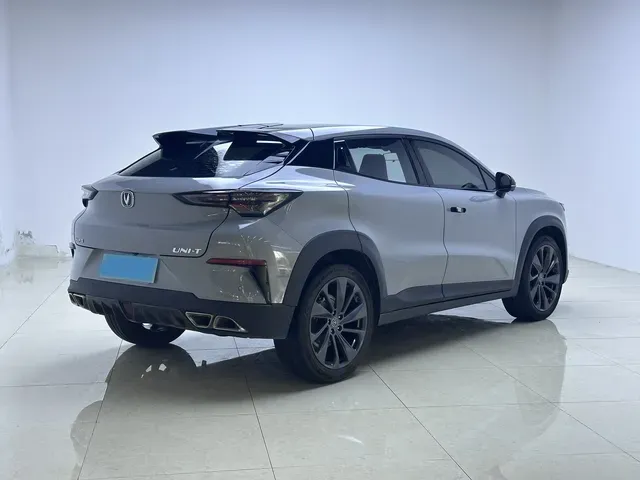 2020 ChangAn UNI-T 1.5T 180HP L4 7DCT,autocango,china used car exporter,china ev exporter,chinese used car exporter,chinese used ev exporter