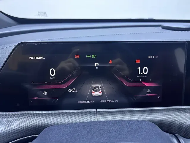 2020 ChangAn UNI-T 1.5T 180HP L4 7DCT,autocango,china used car exporter,china ev exporter,chinese used car exporter,chinese used ev exporter