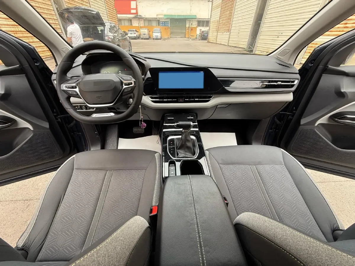 2022 WuLing KaiJie 1.5T 147HP L4 CVT,autocango,china used car exporter,china ev exporter,chinese used car exporter,chinese used ev exporter