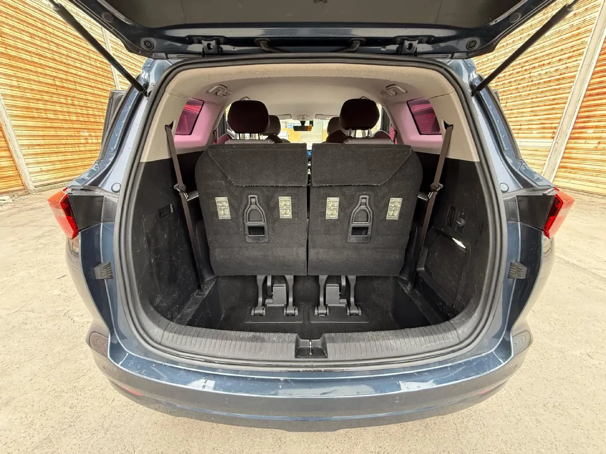 2022 WuLing KaiJie 1.5T 147HP L4 CVT,autocango,china used car exporter,china ev exporter,chinese used car exporter,chinese used ev exporter