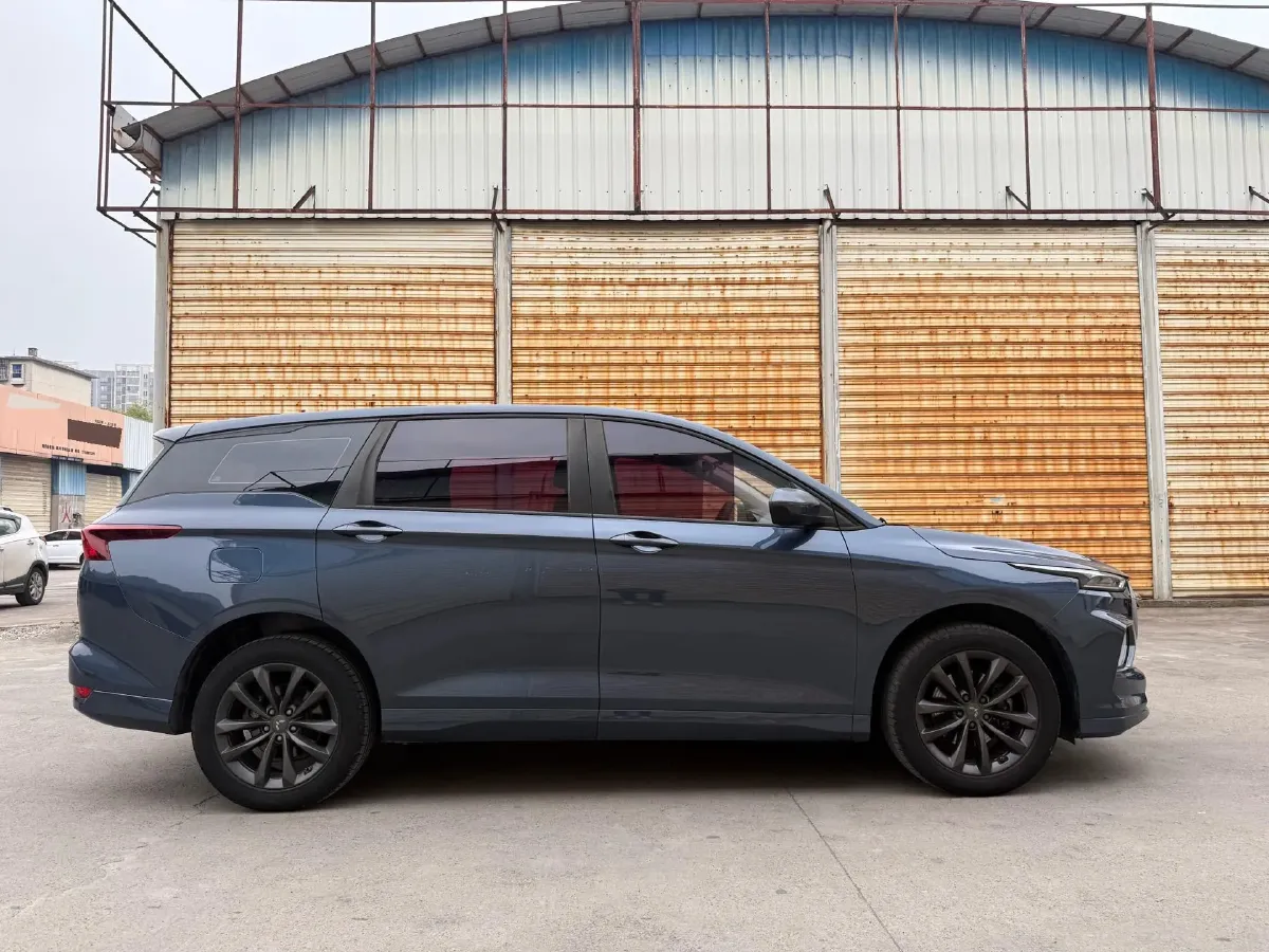 2022 WuLing KaiJie 1.5T 147HP L4 CVT,autocango,china used car exporter,china ev exporter,chinese used car exporter,chinese used ev exporter