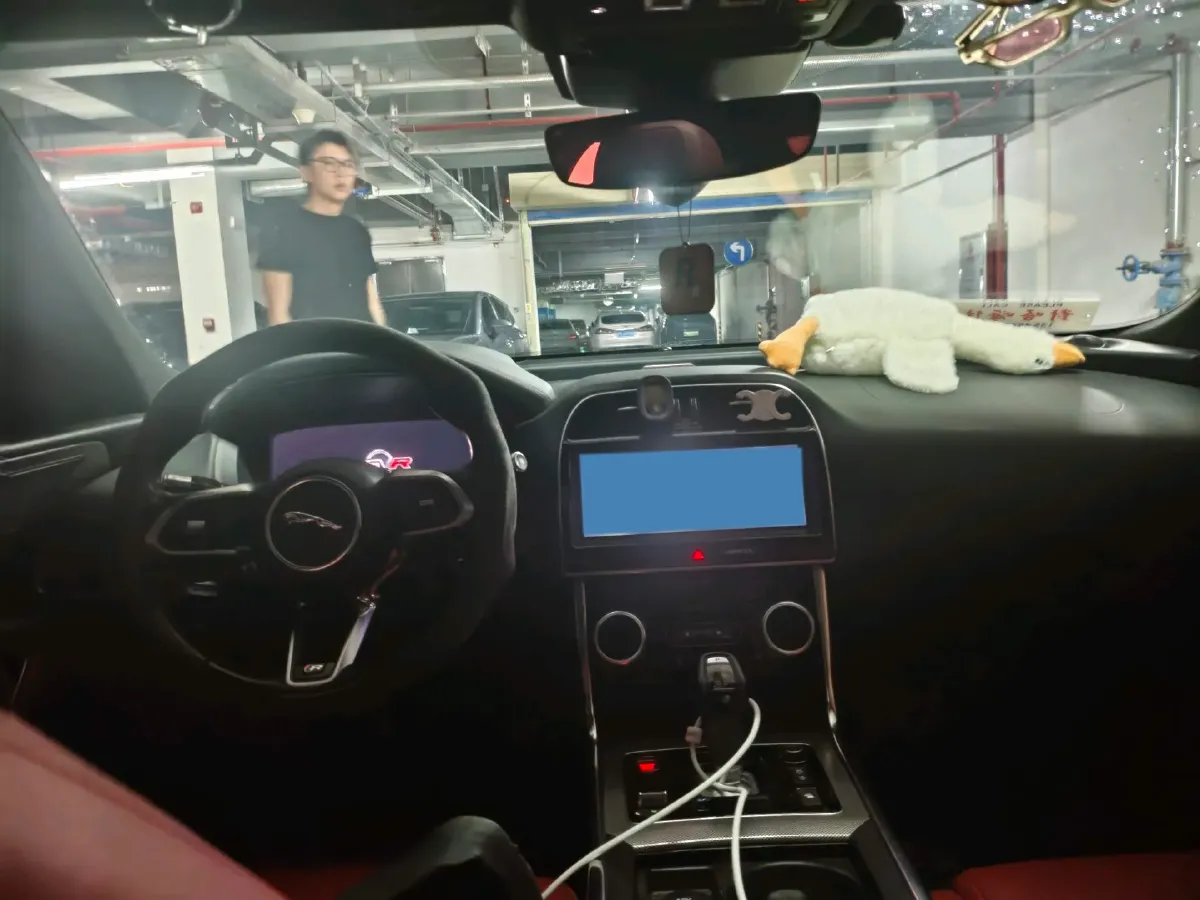 2020 Jaguar XEL 2.0T 200HP L4 8AT,autocango,china used car exporter,china ev exporter,chinese used car exporter,chinese used ev exporter