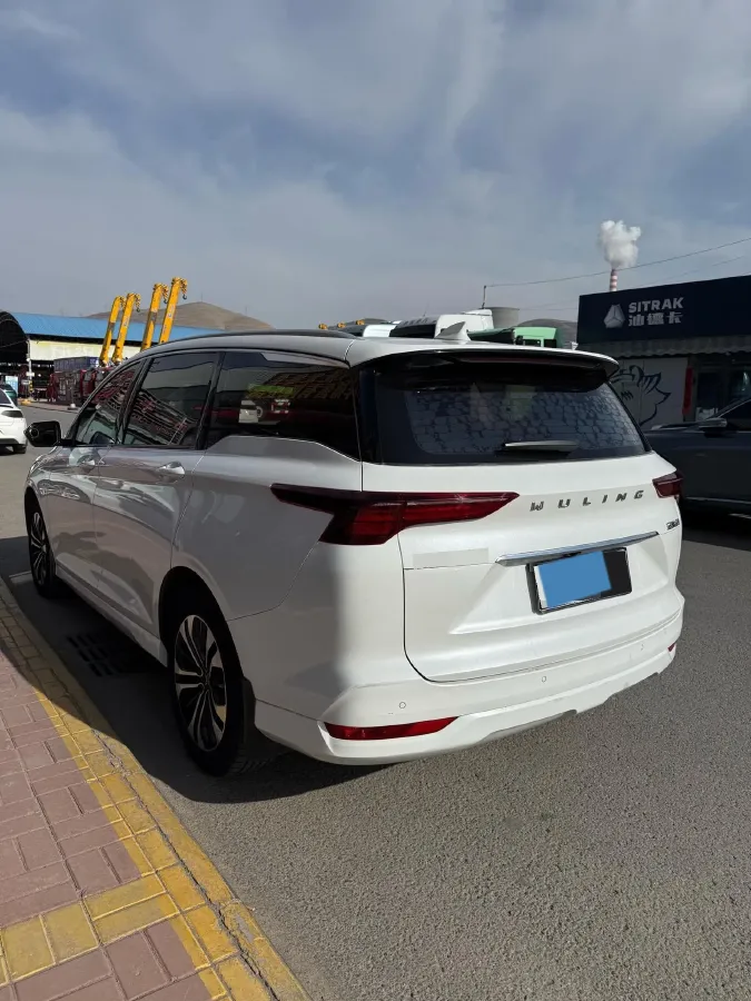 2020 WuLing KaiJie 1.5T 147HP L4 CVT,autocango,china used car exporter,china ev exporter,chinese used car exporter,chinese used ev exporter