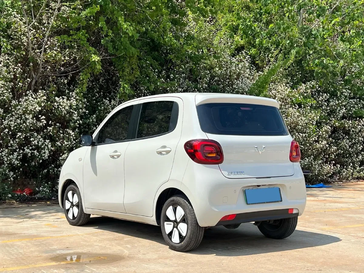 2025 WuLing HongGuang MINI EV BEV 16.2KWH,autocango,china used car exporter,china ev exporter,chinese used car exporter,chinese used ev exporter