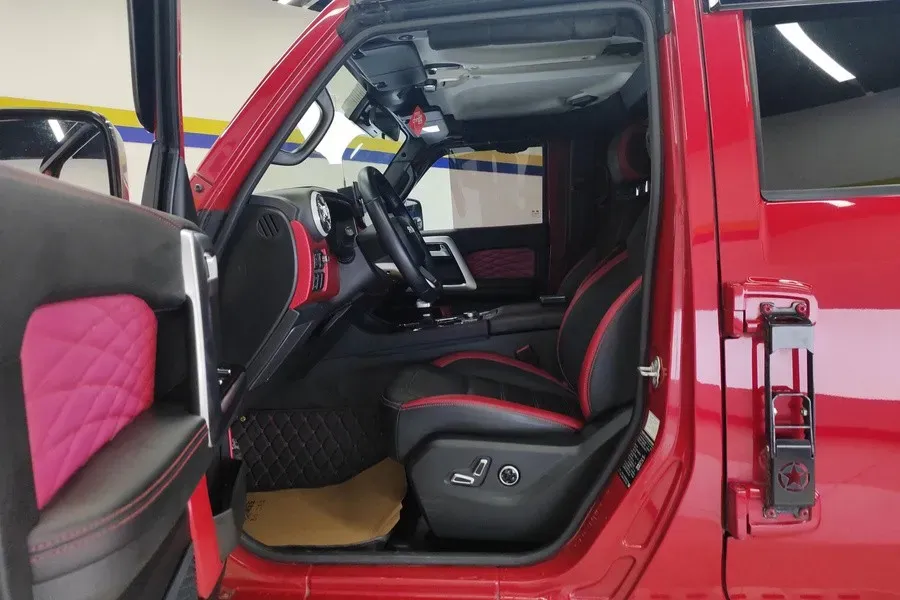 2023 Beijing BJ40 2.0T 224HP L4 8AT,autocango,china used car exporter,china ev exporter,chinese used car exporter,chinese used ev exporter