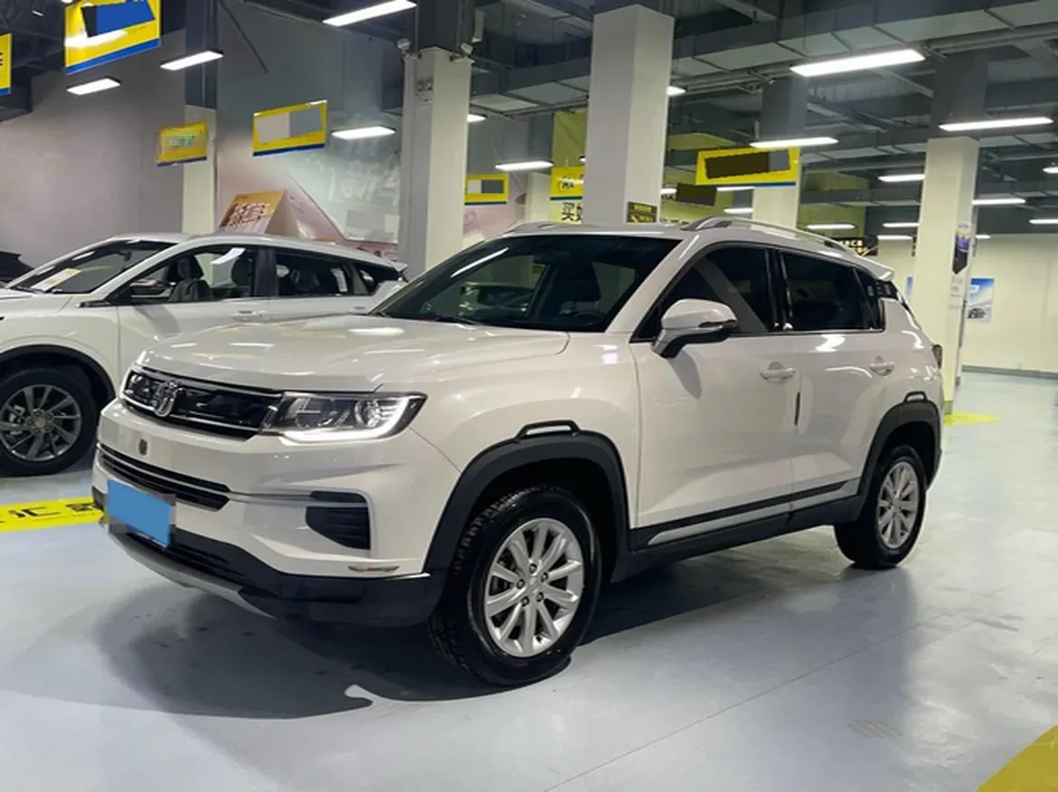 2019 ChangAn CS35 Plus 1.6L 128HP L4 6AT,autocango,china used car exporter,china ev exporter,chinese used car exporter,chinese used ev exporter